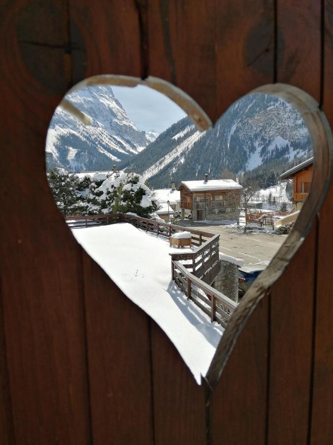 Chalet Hotel Les Airelles 프라로그난라베노이스 외부 사진