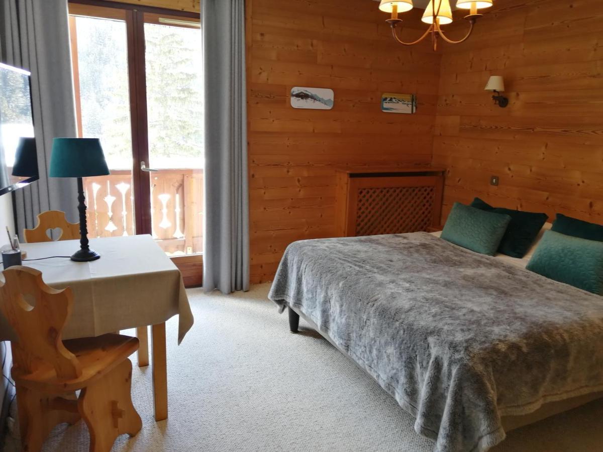 Chalet Hotel Les Airelles 프라로그난라베노이스 외부 사진