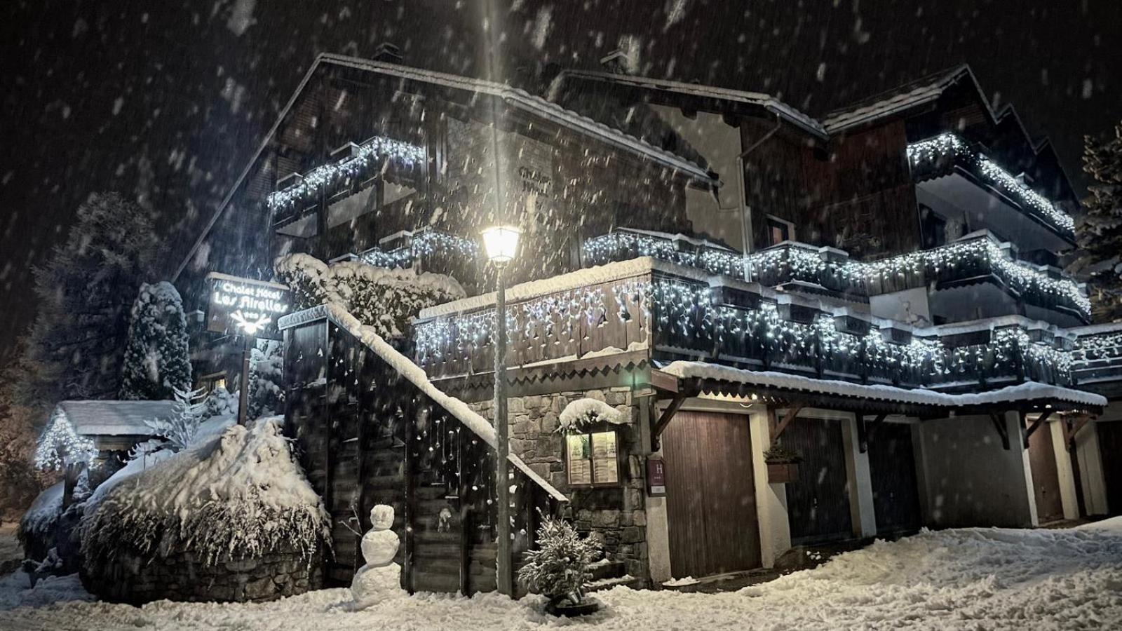 Chalet Hotel Les Airelles 프라로그난라베노이스 외부 사진